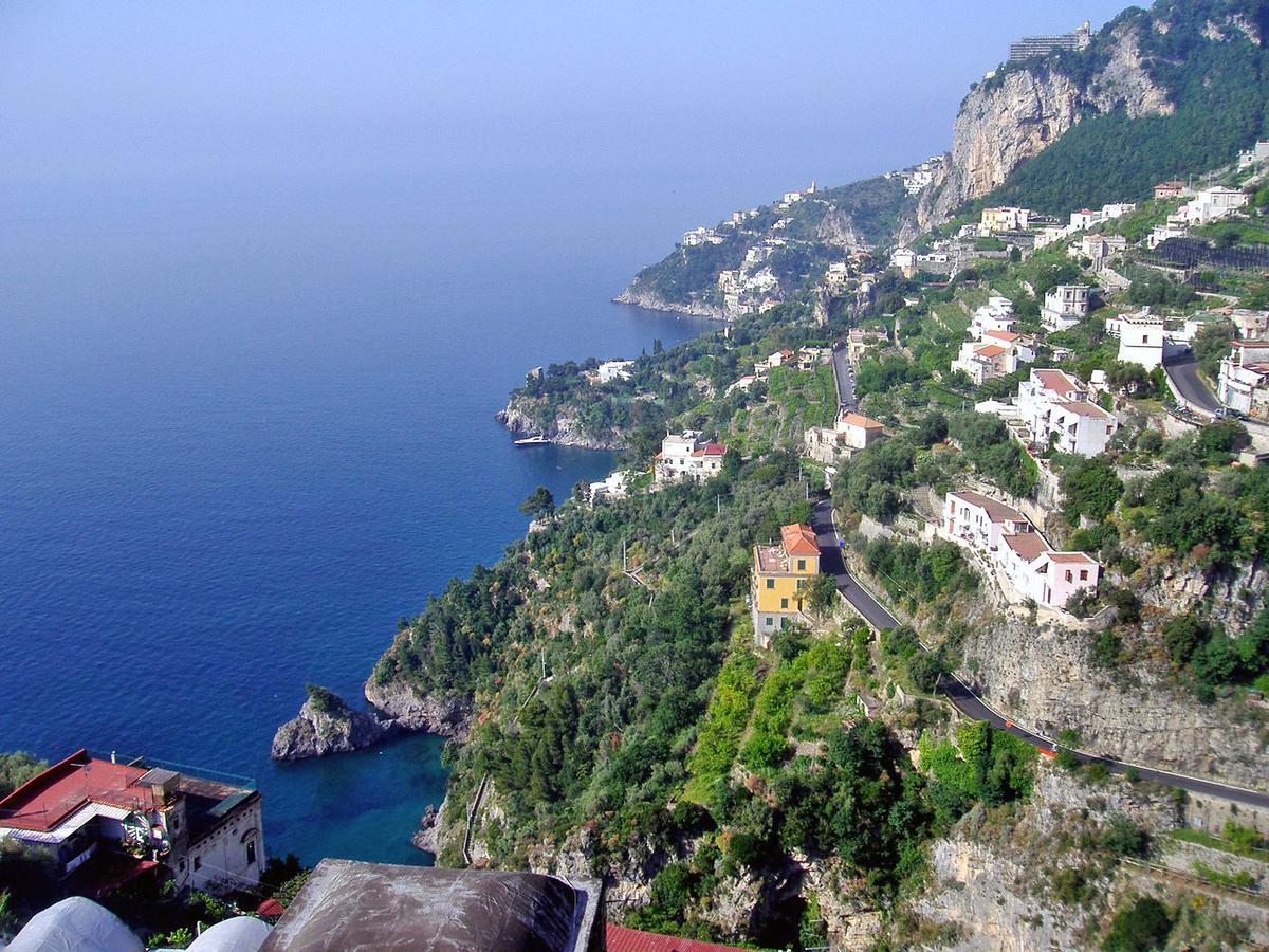Apartament Locazione Turistica Caleidoscopio Amalfi Zewnętrze zdjęcie